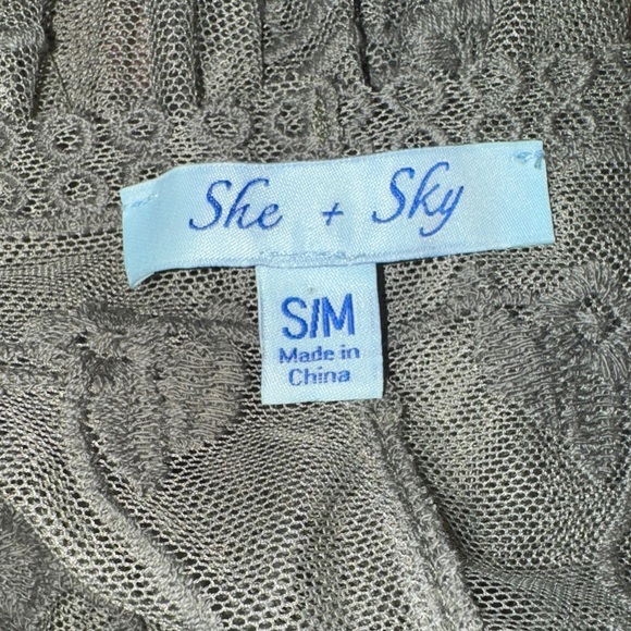She & Sky Sheer Olive Green Lace Kimono Size S/M - Picture 7 of 8